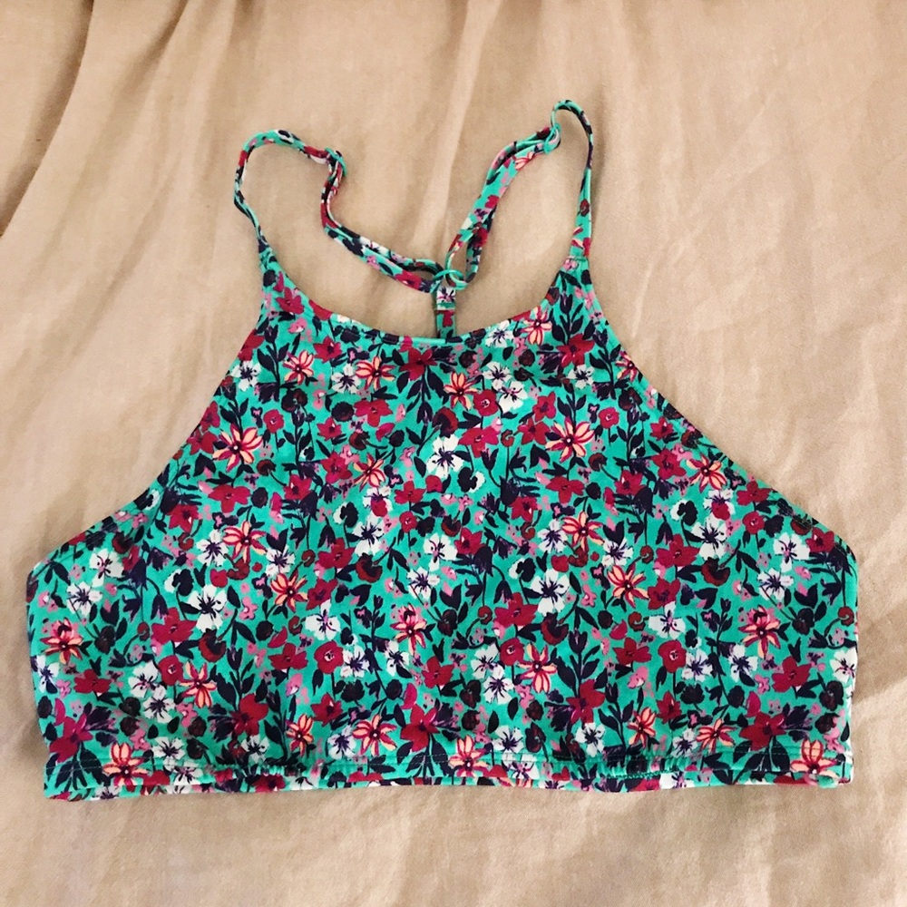 Urban Outfitters bathing suit top neverworn Medium